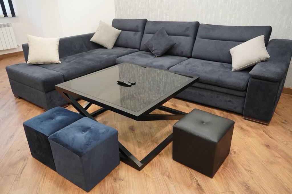 Lovely, Newly Remodeled Apartment In Yerevan! Luaran gambar